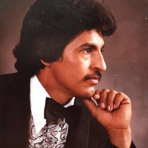 Meet your Posher, Ernesto